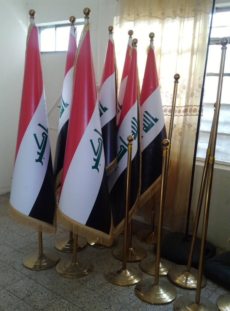 ساريات علم للبيع مع العلم وبدون علم للاستفسار
***********
