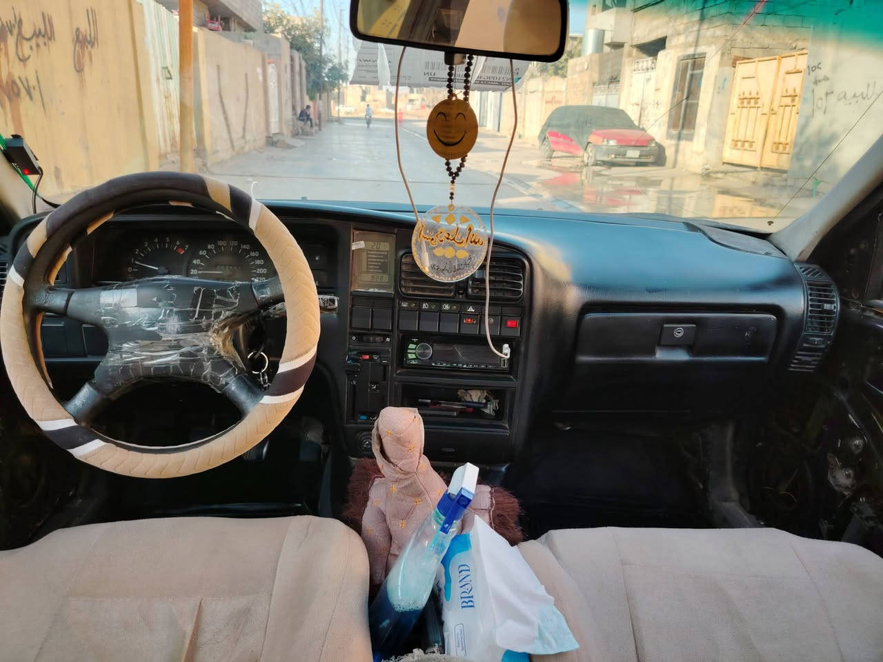 سلام عليكم اوميكا ٩٣ مو ديل سعر ٢٣ بيها مجال سياره بسمي ***********
