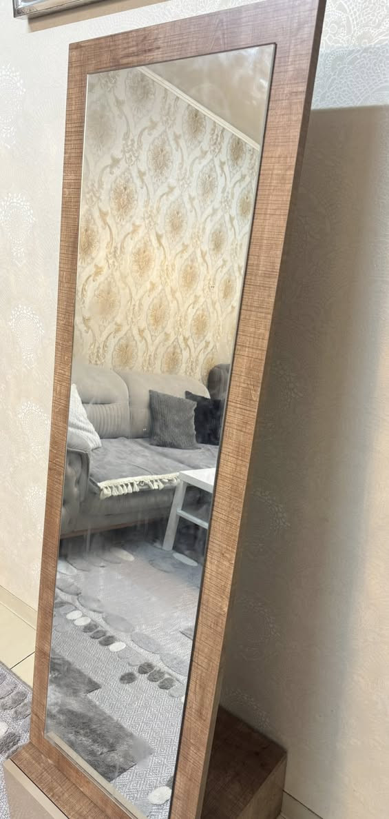 غرفه نفرين تركي للبيع
٤ قطع

بدون دوشك

بدون اي ضرر

السرير جك مخزن

ونضييفه وتكمه جدا

سعرها ٣٥٠ الف  مع فتح ونقل وشد

...

متوفـر خدمة توصيل داخل بغداد وداخل مجمـع بسماية السكني ❤️🚘

للاستفسار خاص او عن  طريق رقم الهاتف واتساب فقط 

***********📞
