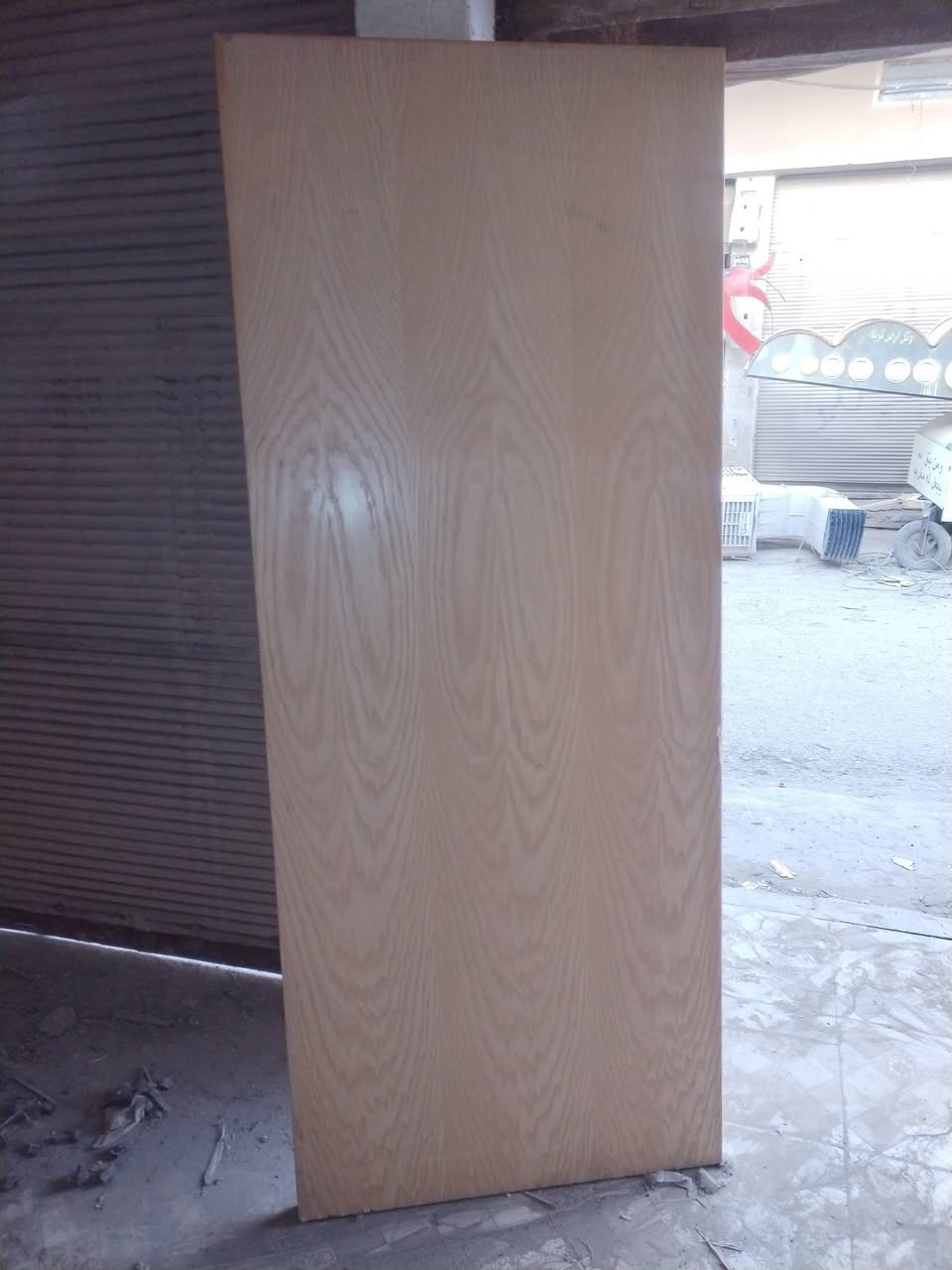 ابواب تركيه ما مستعمله جديده للبيع شارع كاظم عويص كراج الجبوري الرقم ***********
