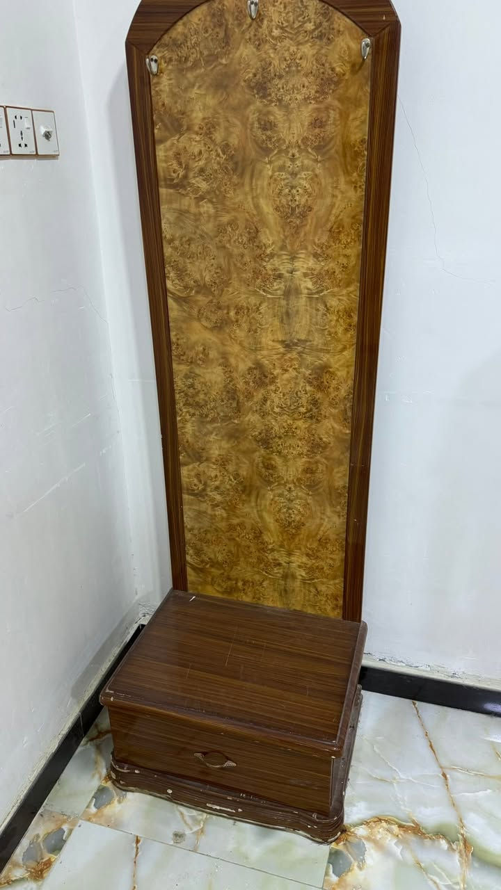 غرفة نوم مرتبه 6 قطع ب المعقل 
450


**إذا كنت صاحب هذا الإعلان وتريد حذفه لأي سبب، رجاءا أرسل رسالة إلى الدعم الفني**
