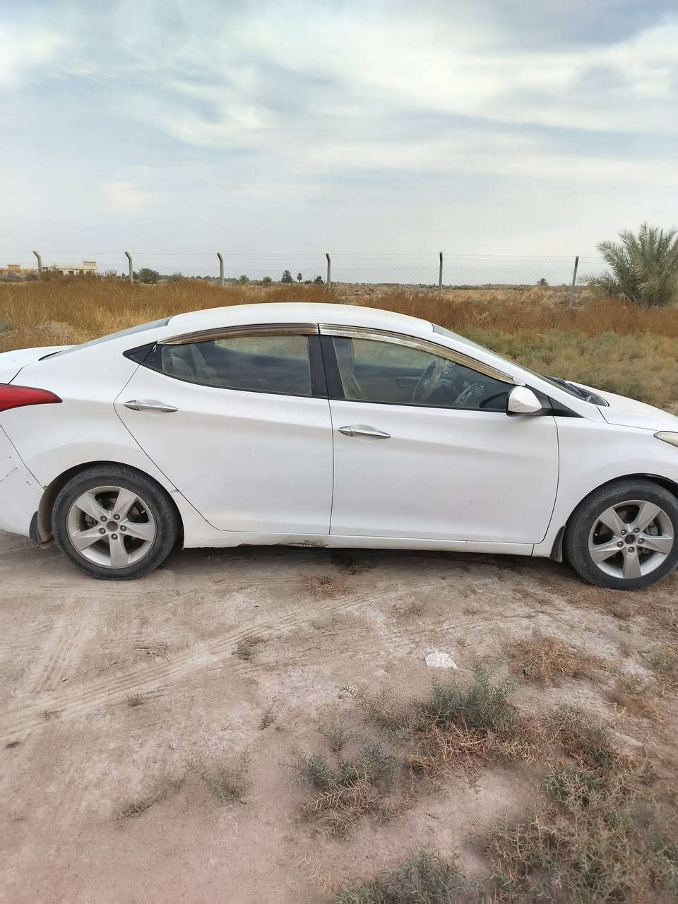 سلام عليكم سياره النترام للبيع وارد خليجي موديل ١٤ مشروع وطني رقم *********** سعر ١٠٠ وبيه مجال بسيط
