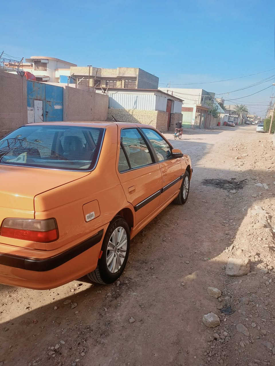 السلام عليكم  بيجو باص موديل 24 سياره كفاله عامه سياره ماشيه 32 رقم بغداد مطلوب انا مصرف  السعر 83 وبيها مجال مكان سياره كوت واسط اتصل على هذا رقم ***********
