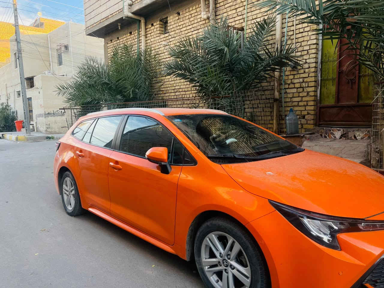 السلام عليكم
كورلا 2023 هايبرد وارد ياباني ايمن ومحوره
مرقم بصره
بمصه
حساس خلفي وامامي
رادار 360 
ماشيه 21 الف
السياره جديدحيل
كفاله ضربه وتبديل
مكانها الناصريه
***********
السعر 120
