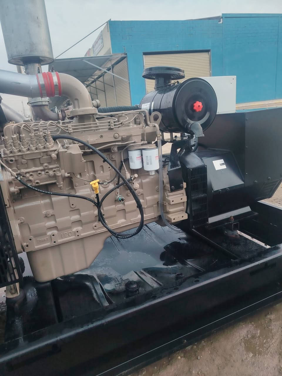 سلام عليكم مولد كمنز 114 12ولف نضام حماية كامل تشغيل أو إطفاء ذاتي توليد نحاس 100 ٪ راديتر 4سراوات
انتاج عراقي توليد نحاس 100٪ وليسة انتاج صيني

 200KVA
زورنا في موقعنا ديالى بعقوبة الصناعة الثانية مقابيل نهاية حي المعلمين
للاستفسار الاتصال على الأرقام التالية
***********
***********
من الله التوفيق
