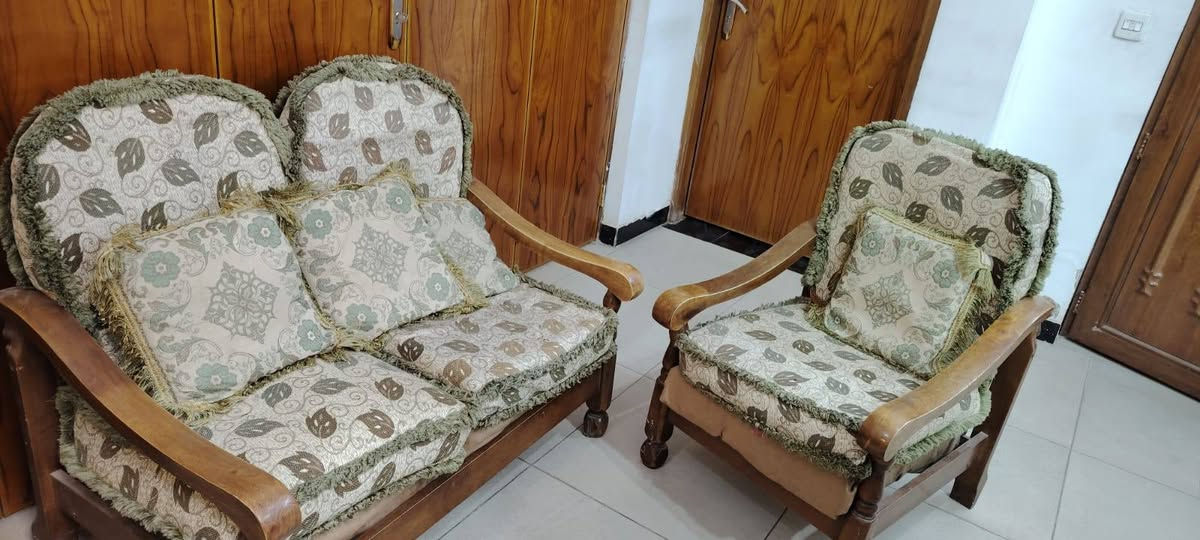 قنفات للبيع التواصل على الخاص


**إذا كنت صاحب هذا الإعلان وتريد حذفه لأي سبب، رجاءا أرسل رسالة إلى الدعم الفني**