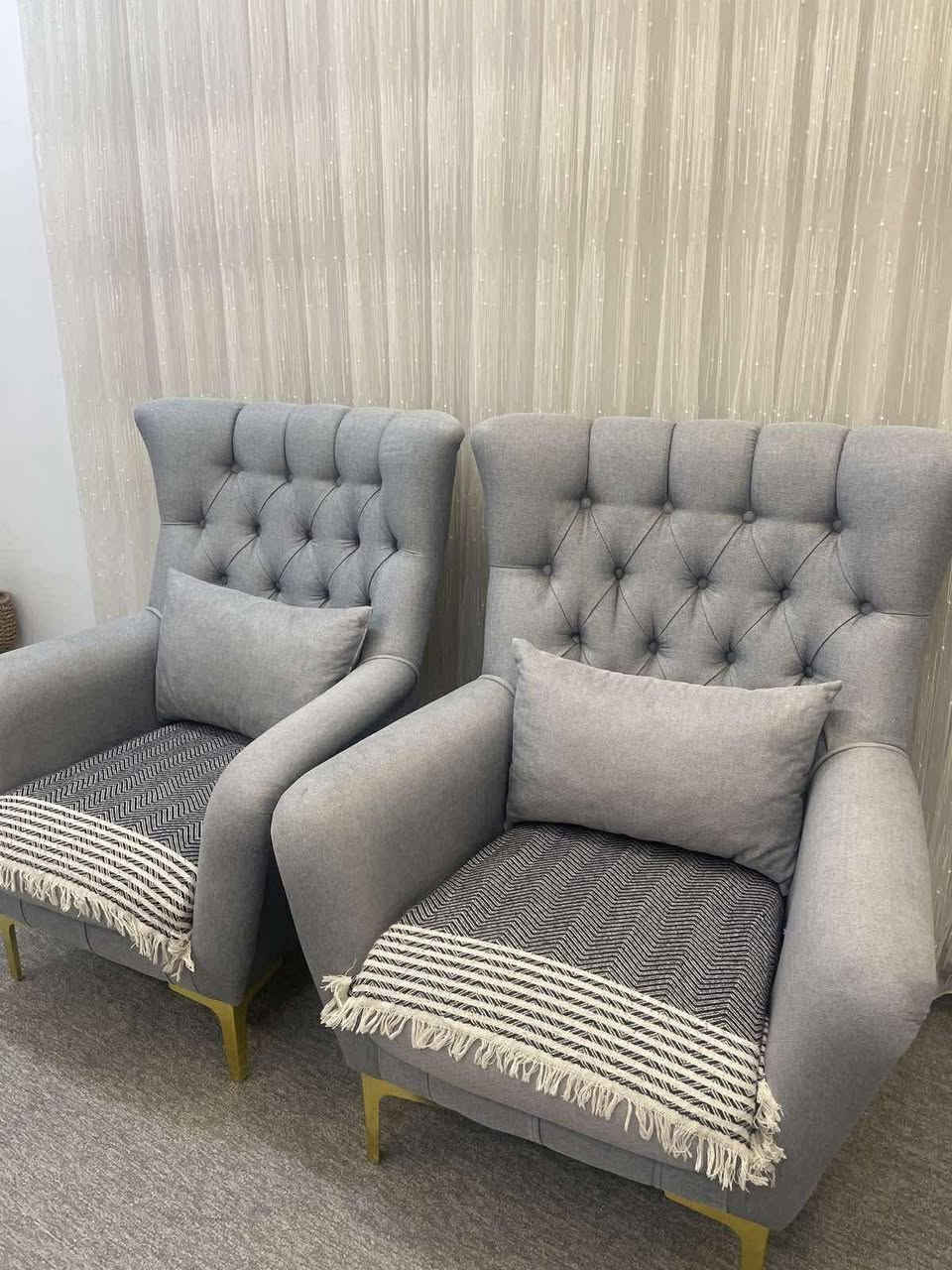 تاقمی قەنەفەی ٨ نەفەری
کوالێتی تەختەی تورکی ئیستراد خاس ماشااللە زۆر جوان و پاک ماوەتەوە نە ئیسفنجی تێک چووە نە قاچی شکاوە بە شەرت بۆ تازە ماڵ دەبێت 

سعری ٥٥٠ هەزار مامەڵە

*********** السليمانية, العراق
