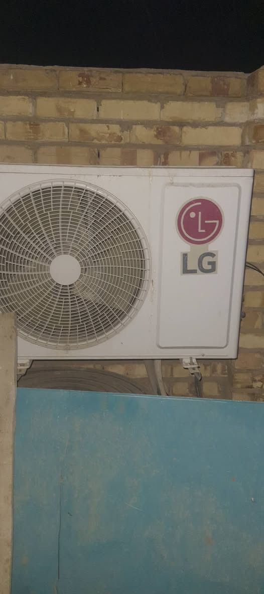 متاح تجي تفتحه بيدك وتاخذه جديد ونظيف اريد اخذ اكبر منه قفل ٢٥٠ غاز ٤١٠ نظيف .العنوان كربلاء اتصل ***********
