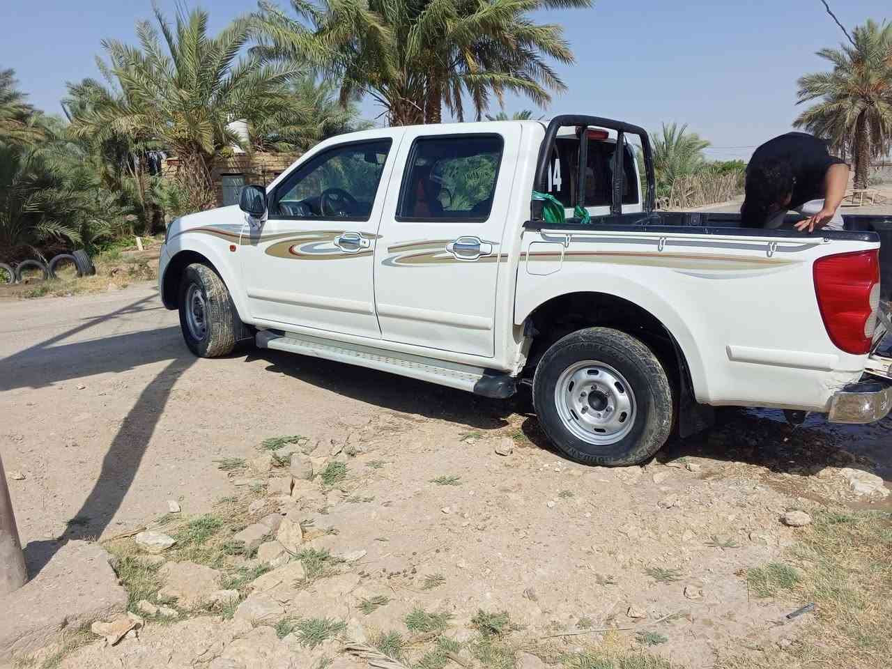 كريت موديل 14 للبيع سياره نضيفه وجاهزه مداور ثاني يوم
سعرها 60 وبيه مجال بسيط 
السماوه ال عبس 
*********** اتصال + واتساب
