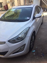 النترا موديل 2015 خليجي بيها صبغ جاملغ خلفي والباب جهة السايق والدعامي...