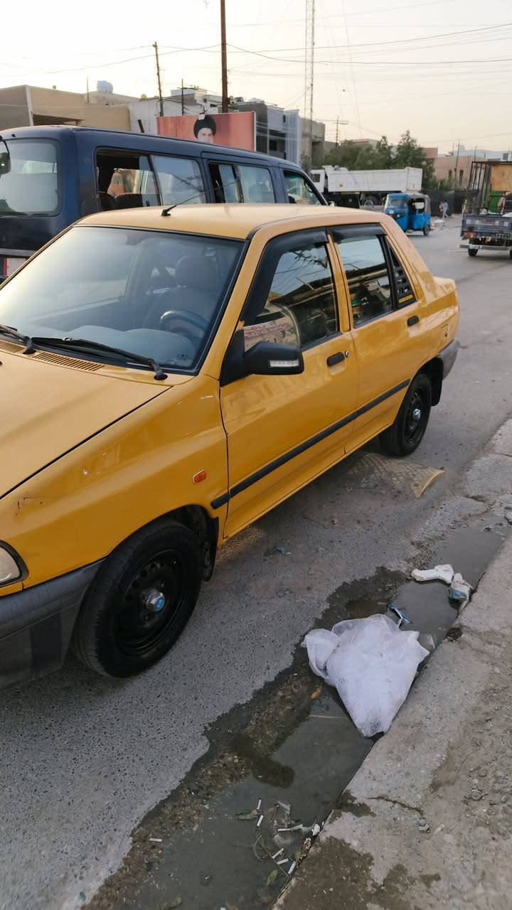 السلام عليكم 
سايبا موديل ٢٠١٥ باسمي هيئة غرامة مصفرة 
كير محرك خير من الله كشر نظيف وخير من الله كدلمك 
رقم انكليزي بغداد 
سنوية لغاية ٢٠٢٨ 
السعر المطلوب ٣٨ ورقة 
مكان السيارة بغدلد المعالف 
للتواصل 
***********
