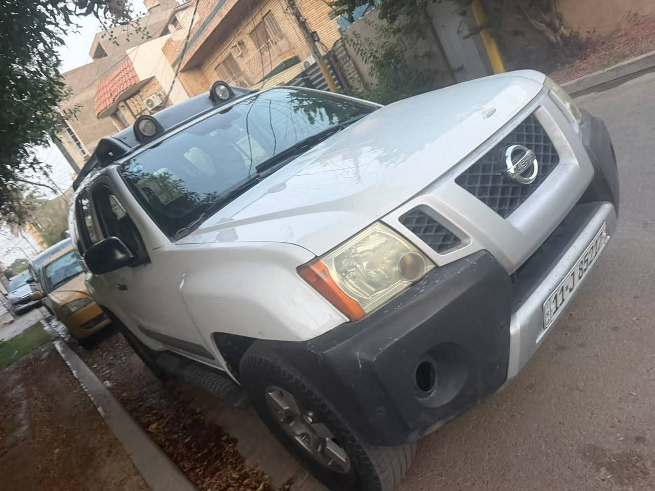 نيسان اكستيرا موديل 11 ابيض صبغ چاملغ خلفي بس مكينه جديده شادتها سعرها 85 بيها مجال كلش قليل
***********
