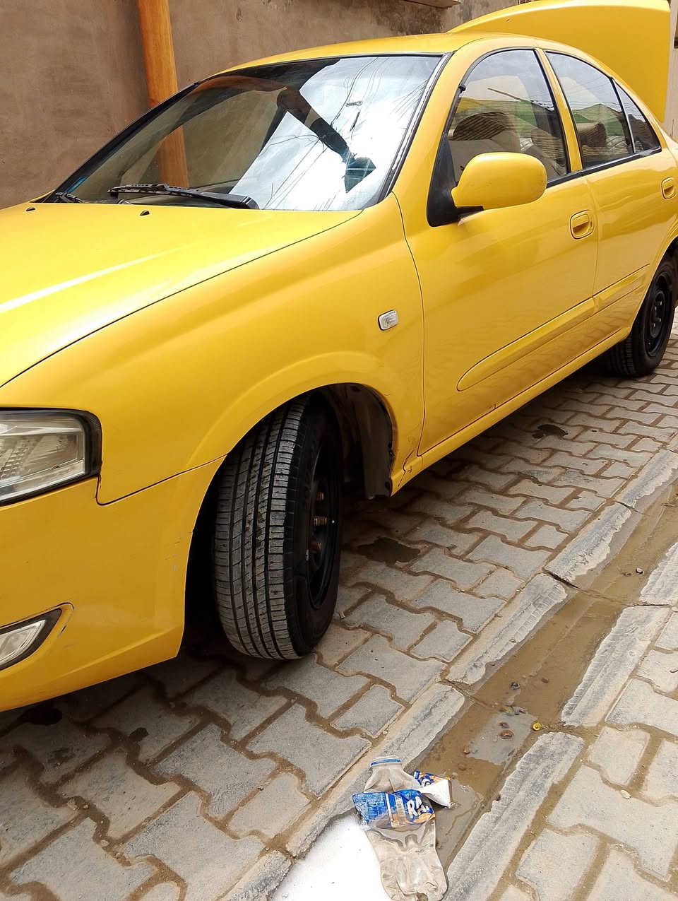 سياره نيسان سني بدي كوري 2007
تبريد  شغال كير جديد صدر امامي خلفي جديد تخم تاير ضربتها شامله خلفي سعرها 78$وبيها مجال رقم التليفون ***********
