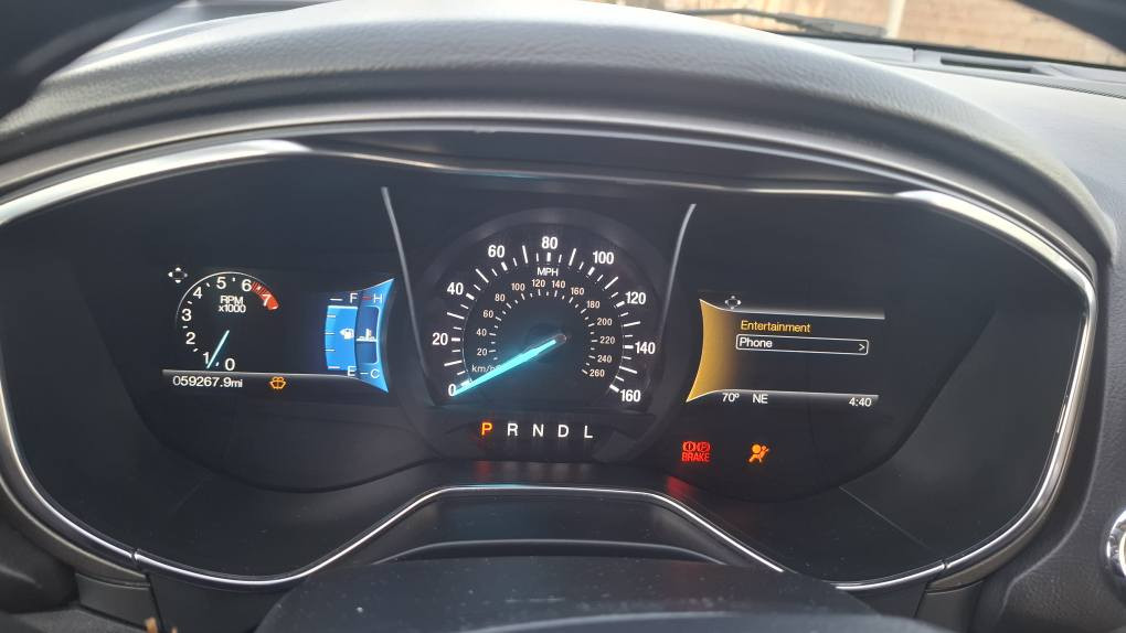 موديل 2017  
مكينه 2500  نتفس طبيعي بدون توبو
3 شاشات موصفات se ماشيه 60 ميل
مكينه وكير مامفتوحه
تخم تاير جديد حداديه جديده 
دهن كير ومكينه جديده بدون اي نقص
داخل اسود سيرفس كامل بدون اي نقص 
صبخ جاملخ وبونيت بدون دواخل وسقفه بس بخ بدون ضرر
سنويه بسمي الحد 2029 جديد 
السعر 114 ومجال  مكان السياره قضاء الكلار 
*********** كالار, السليمانية
