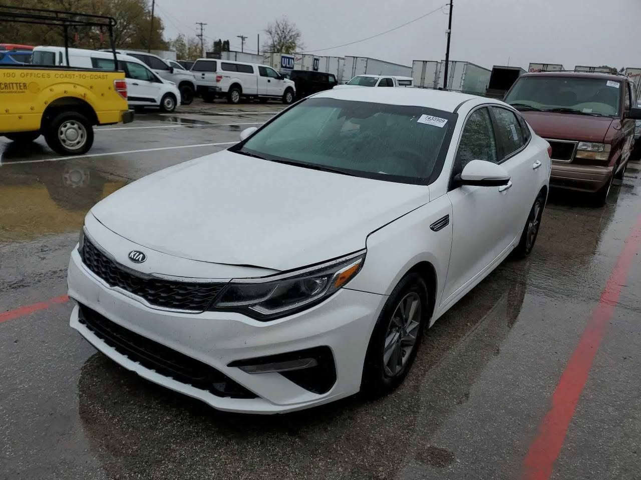 السلام عليكم كيا اوبتما أمريكي موديل 2020 مكينه 2400 جديده سياره كلين وناشر صور الحادث كلش بصيط ايربك كله سليم بيهه بل العراق جاملغ ايسر صبغ فقط سياره جديده معنه الكلمه من كل جانب عل وضع الشركه  صدر جديد تخم تاير جديد  ماشيه 67 رقم اربيل بسمي تريد تحويل وكاله موجود مواصفات سياره جميع مواصفات عده بصمه والفتحه معروفه مواصفات fe ميحتاج اذكرهه السعر 150 بيهه مجال مكان سياره بغداد التاجي
رقم الهاتف ***********
