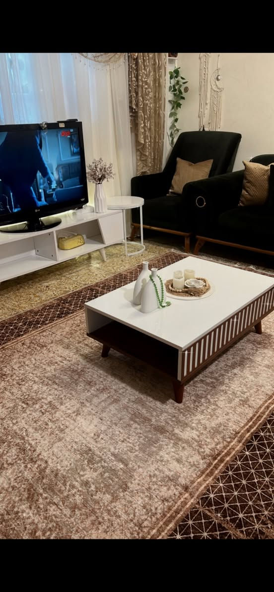 كراسي ٢ تركي جدد ثقيل تكمه الواحد ب١٠٠   طبله وسطيه حديثه نضيفة جدا ب٥٥. بغداد كريعات


**إذا كنت صاحب هذا الإعلان وتريد حذفه لأي سبب، رجاءا أرسل رسالة إلى الدعم الفني**