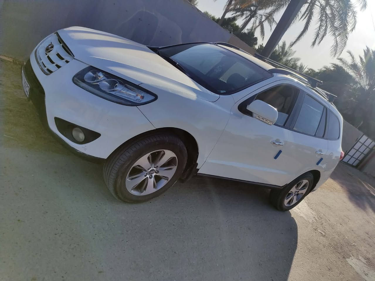 السلام عليكم ورحمه الله سنتافي خليجي 7راكب 4سلندر موديل 10 فول واحد على واحد فتحه بنرما ثلاث قطع تبريد بصمه اشاير بلمري كشن كرهبائي رقم  بابل دولي بسمي سنويه 31 سونار مرفق مع الصور ..السعر 123بيها مجال بصيط مكاني بابل محاويل ناحيه الامام 
 للاستفسار الاتصال ***********...***********
