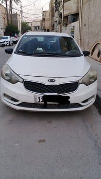 للبيع كيا سيراتو خليجي موديل ١٤ رقم بغداد دولي محرك ١٦٠٠ دوش سونار موج...