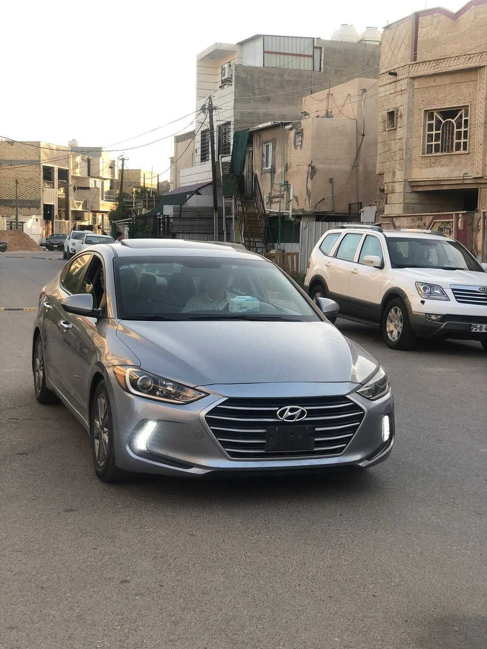 النترا ١٧ فول مواصفات رقم بغداد الجديد بأسمي
حادث خشم البنيد بدون دواخل نهائيا يعني صبغ بنيد فقط مكينة ٢٠٠٠ دوش مامفتوحة لوك كير ايتي المرغوب تبريد ثلج تخم تاير صدر كلها تمام السيارة بدون اي نواقص جاهزة من كلشي 
فتحة سقف سلايد روف 
بصمة تشغيل و بصمة ابواب و بصمة جنطة 
جنطة ذكية تفتح عند الاقتراب 
كشن كهرباء  
هيتر بالكشن 
رادارات امامي و خلفي و جانبي 
ثلاث انظمة قيادة سبورت و ايكو 
شاشة بلادية و كامرا دوارة 
تحكمات ستيرن 
فول السيارة للاخير 
ملاحظة : بيها منظومة زنون عالي ناصي اصلية بيها ضمان 
مكاني بغداد الطوبجي 
السعر ب ١١٤ 
***********
***********
