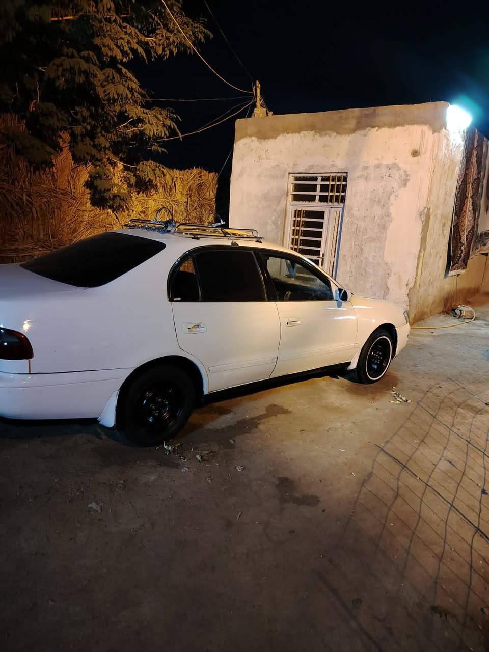 السلام عليكم
كرونه للبيع مديل ٩٣ مكينه جديده كير جديد حدادية ٥٠٪ مصبوغه جماليه مكفوله من ضربه تبريد شغال المكان كوفه عباسيه السعر. ٥٣.وبيه مجال قليل 
رقم الموبايل. ***********
