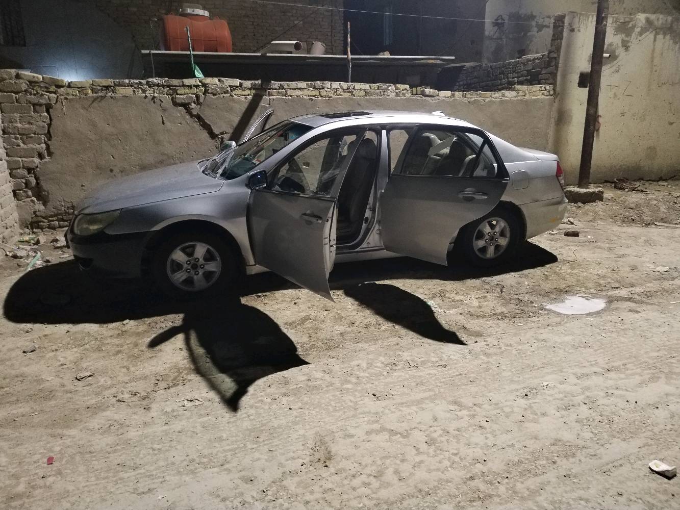 دوانية مركز المدينة  سيارةBYDمديل 12رقم  بسمي تحكم ستيرن شاشة دشبول رقم انگليزي قادسية 