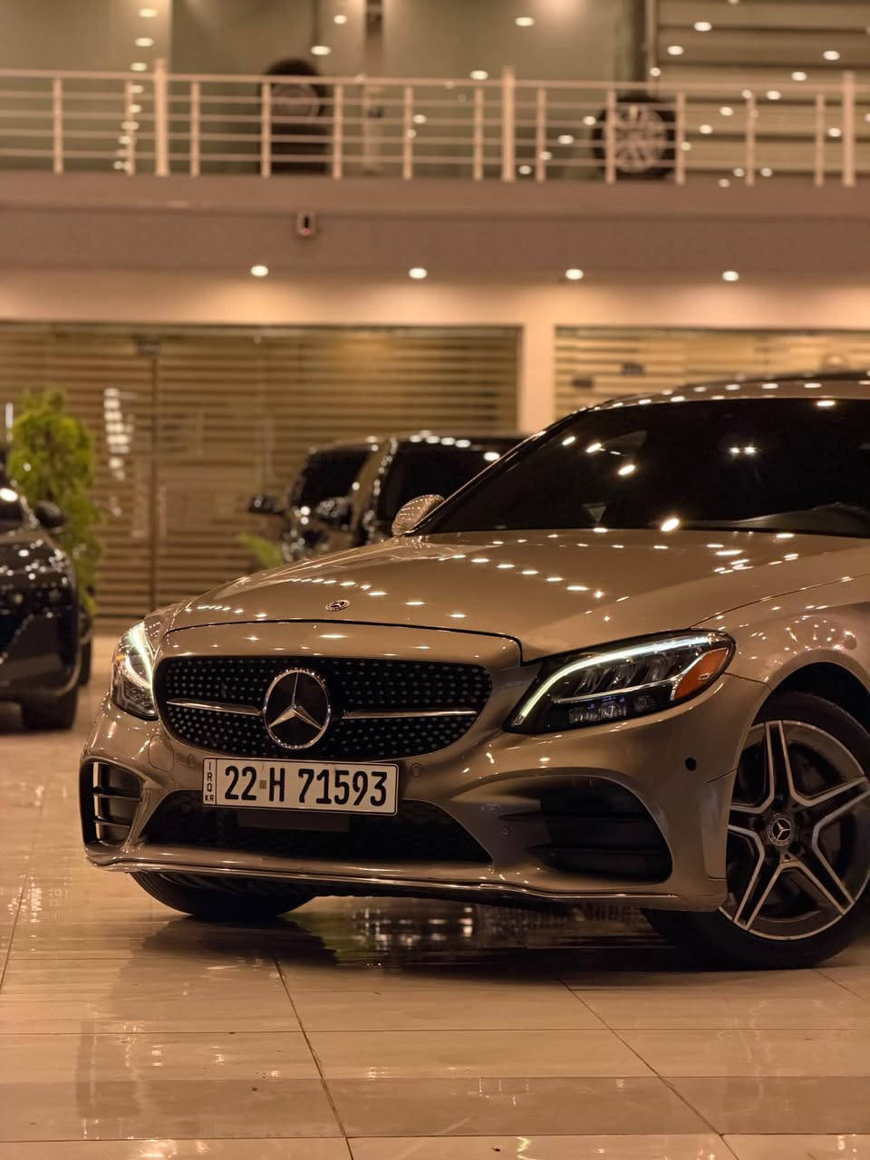 C300 2020 4matic clean 
سي 300 فورماتيك 2020 بدون صبغ سعر مناسب 
سيارة مواصفات فول لعد الگيج شاشة 
بدون دواخل السيارة 
اربيك ستيرن و بدردة تاگ 
سيارة بس بيه 3 اماكن شبر شبر PDR 
سماعات بورمستر 
كشنات هيتر 
سلايد 
فور ويل 
هواي مواصفات بيه 
سيارة ماشية 68 الف مايل 
سعر جوة كل السوگ 225 ورقة مجال حق الجية 
واتساب *********** أربيل, العراق
