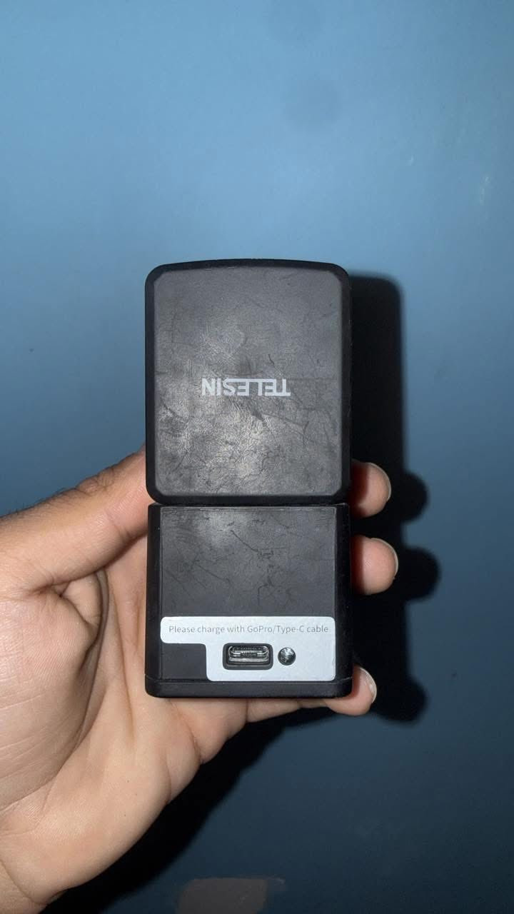 ب20
شاحنه بطاريات و بطاريتين


**إذا كنت صاحب هذا الإعلان وتريد حذفه لأي سبب، رجاءا أرسل رسالة إلى الدعم الفني**