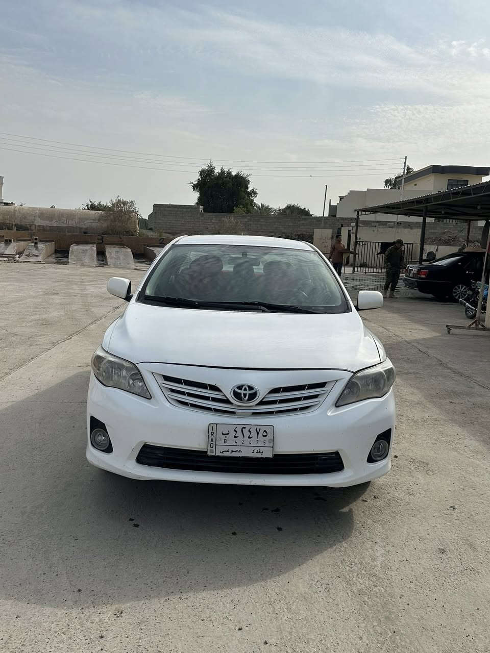 كورلا خليجي 2008 محدثه 2013
السيارة بأسمي رقم بغداد 
حادثه قبق جنطه وجاملغ وبيها طخات ابيع حزام 
تخم تاير 
صدر امامي خلفي 
محرك 1800خليجي
لا تنقيص لا تبخير 
مري كهرباء
شاشه جبيرة 
السياره بيه نقوصات بسيطه 
مكان السياره سامراء/ السعر 97 وبيها مجال 
***********
