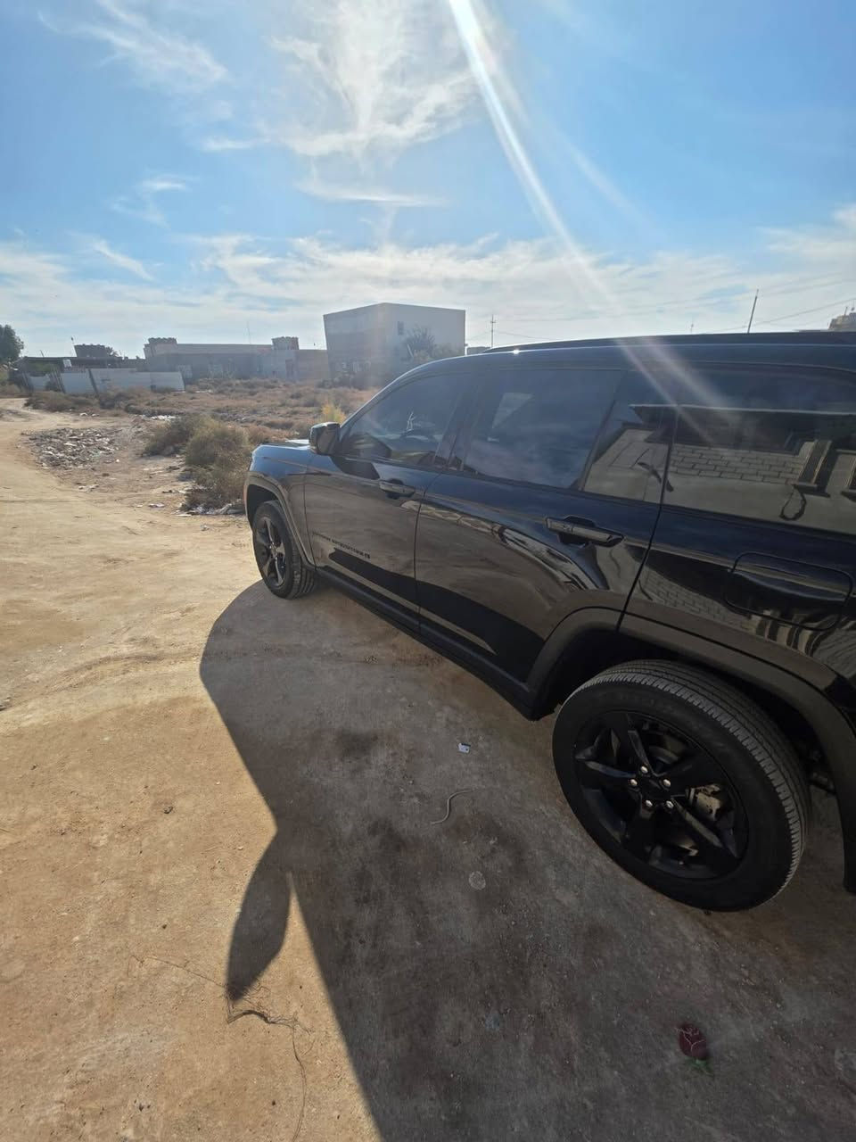 السلام عليكم للبيع جيب موديل 2023 أصل  رقم فحص فول مواصفات فتحه كشنات جلد كهرباء تحكم ستيرن جنطه كهرباء محرك 6سلندر كير مكينه كفاله حداديه تخم تاير جديد  دخول جديد مكفوله من الصبغ والتبديل والغد والشاصي كفاله لسيارة جديده أحلة من الصور وجاهزة حادث أمريكا مرفق بصور السعر 280 وبيهة مجال المكان البصرة القرنة للستفسار *********** البصرة, العراق
