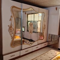 غرفة للبيع • نضافة فول • بيه مجال