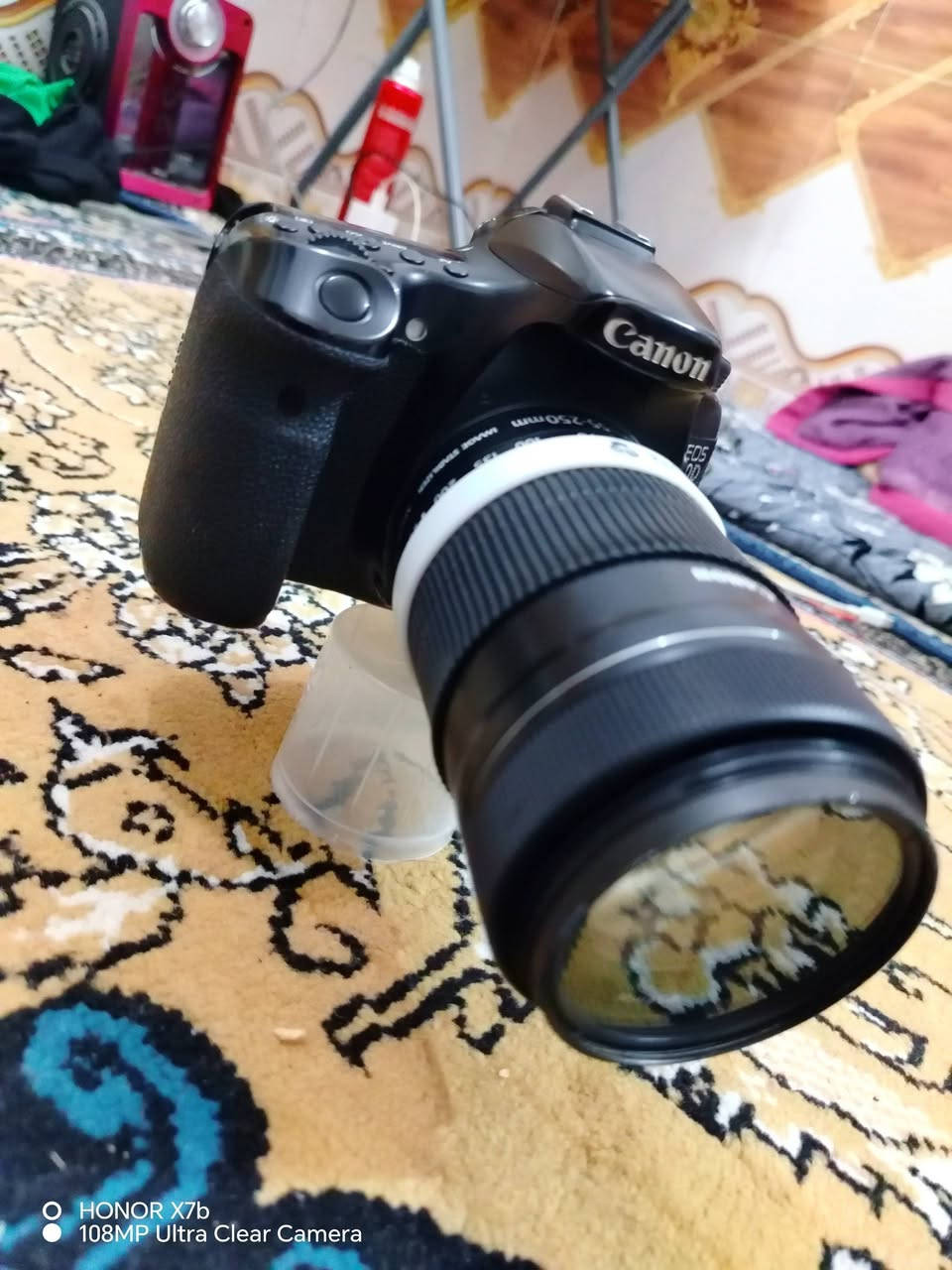 كامرة كانون 70d للبيع
عدسة الاصليه 18-55 + بطارية + شاحنه + رام 32 گيكا
ملاحضة الزوم مو وياها يجي وياها عدسة 18-55 
*********** اتصال او واتساب 
السعر خاص
