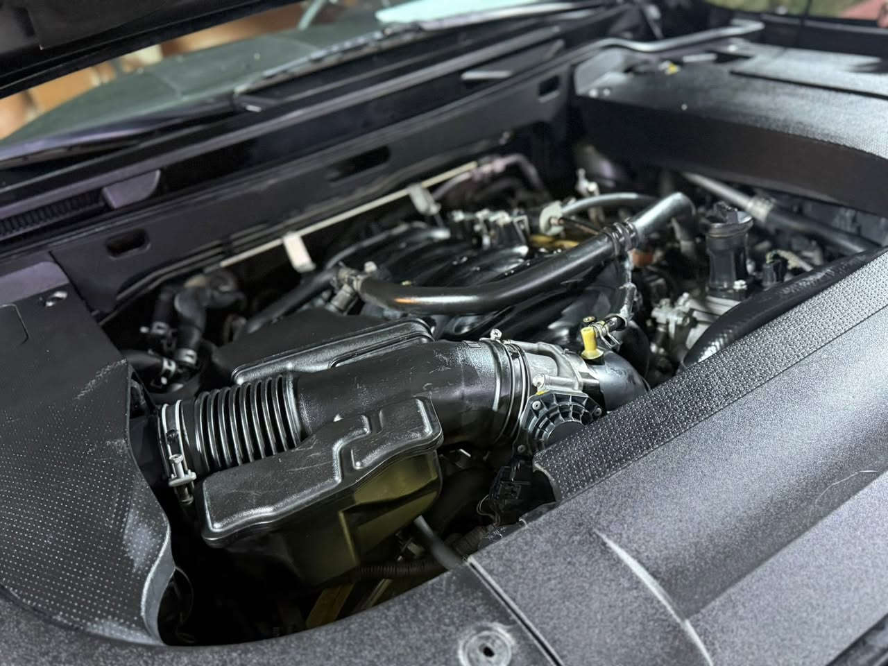 فول فول مواصفات موديل 2014
ماشية 100الف حقيقي شرط الفحص 

فول فول مواصفات شاشة كبيرة لمس كاميرا 
حاسة رادارات كشن جلد كشن كاراباي بصمة 
 تشغيل عن بعد تحكمات ستيرن بلتوس اوكس
 كار بلي أوتو ستوب للتحذيرات تبيرد مركزي
 تحديد سرعة محرك 8 سلندر فورويل 
محرك كير واير بشرط مامفتوح 
سيارة حيل نظيفة كلشي عل بلاد جديد 
سنوية هزة كلشي جديد مدفوع لـ
باسمي السنوية بشرط تحويل وغرامـة
سيارة مابيـها دينار مصرف كامل من كل نواحي

مكفولة عدا pdr  بالباب كلش صغير 
سيارة سيرفس كامل بالشركة مابيها اي نقص وعليها نانو سيراميك الاصلي ضمان مدا الحياه
السعر 430 وبيهة مجال   
رقم صاحب سيارة 
***********
***********
عنوان السيارة بغداد جسر المثنى
