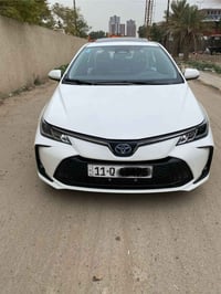 للبيع كورلا هايبرد 2024 فول المواصفات محرك 1800 مع محرك كهربائي فتحة س...