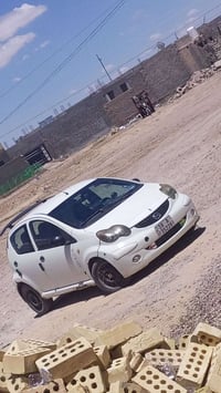 بي واي دي f0 للبيع سنويه باسمي رقم انكليزيه سياره شغاله للاستفسار الات...