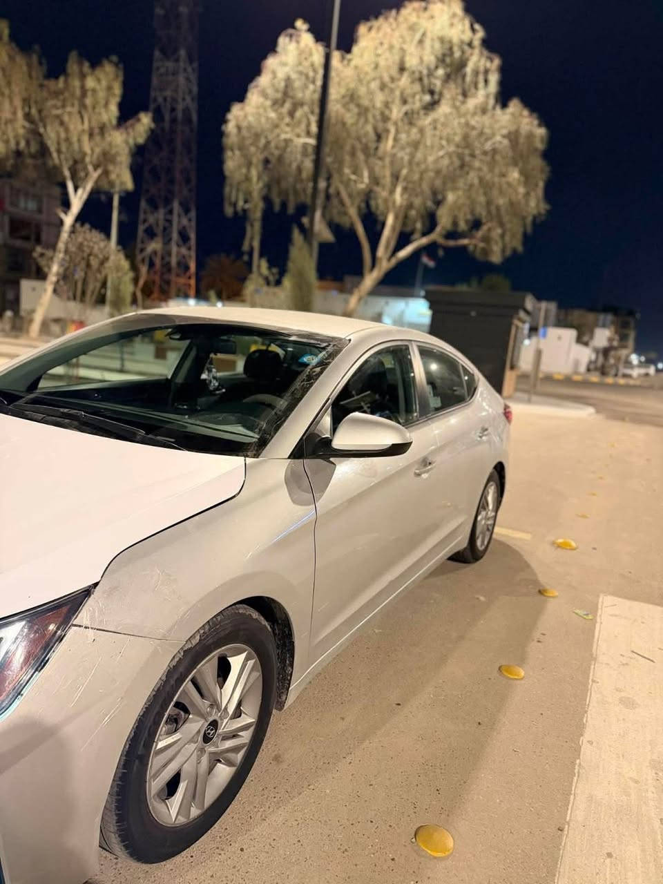 السلام عليكم النترا موديل 2020 محرك 2000 دوش  كير AT المرغوب مامفتوحات ماشيه 93حقيقي بيها بس البنيد مبدل ومصبوغ مكاني حله مركز مدينه سعرها 140 وبيها مجال حك الجيه  *********** واتساب فقط
