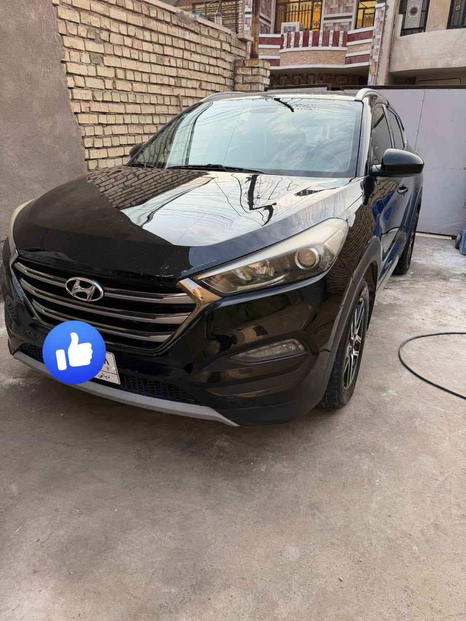 السعر
موديل 2018 
رقم ديالى
حادثها جاملغ امامي الي بصف السايق و مبدل داخل امريكه 
محرك 2000
مكاني بغداد 
 ايرباك سليم
***********
