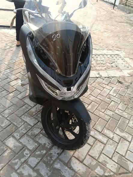 بيسي اكس للبيع موديل 19 صالي سبوع منزله من الرمبه مكفوله كفاله عامه من كلشي
بغداد مدينة الصدر 
الرقم*********** اسياء
الثير
*********** بغداد
