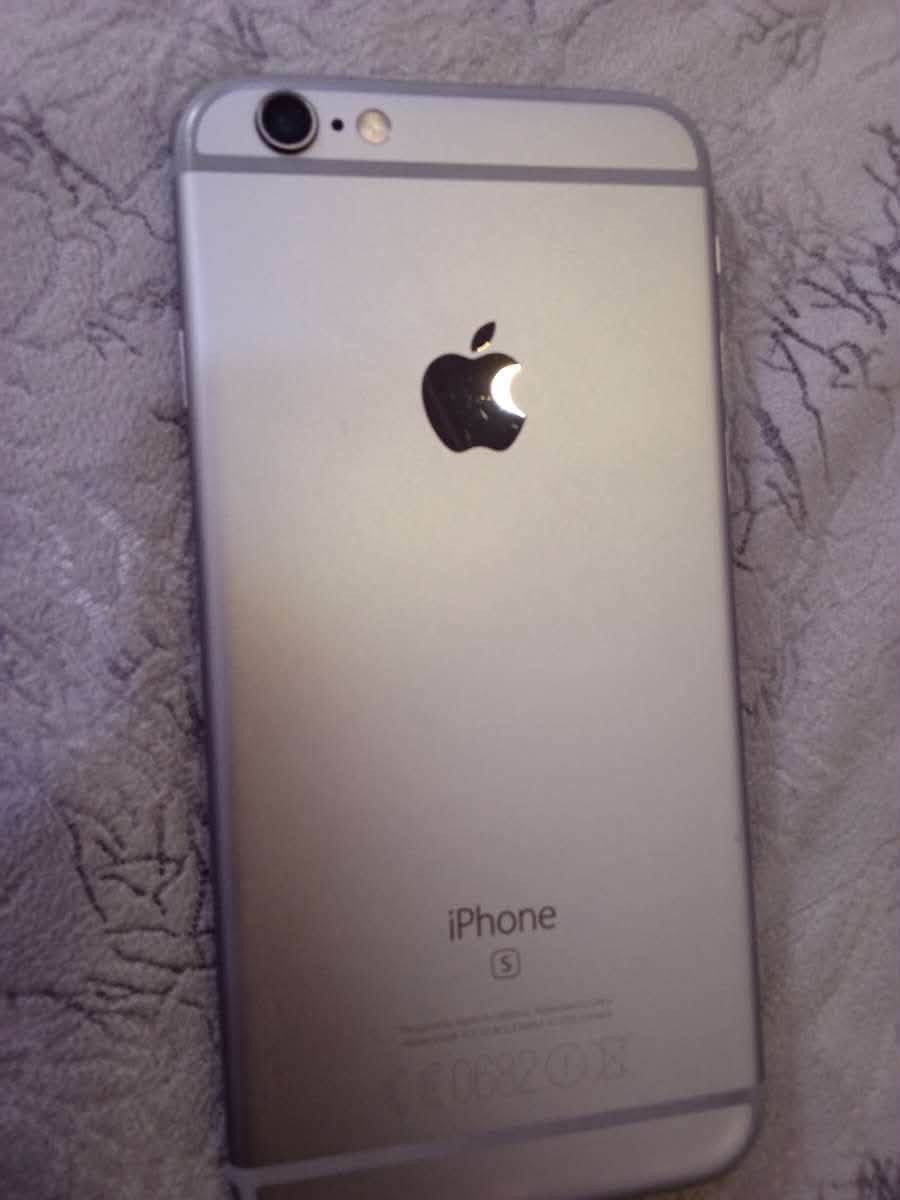 ايفون 6s ذاكرة 32 نموذج M مبدل بطارية نسبتها 100 قطارة الجهاز شغال مثل الورد بصمة شغالة الجهاز طبيعي ولا شخط ابيعة بـ 70 الف وبي مجال حك جيتك


**إذا كنت صاحب هذا الإعلان وتريد حذفه لأي سبب، رجاءا أرسل رسالة إلى الدعم الفني**