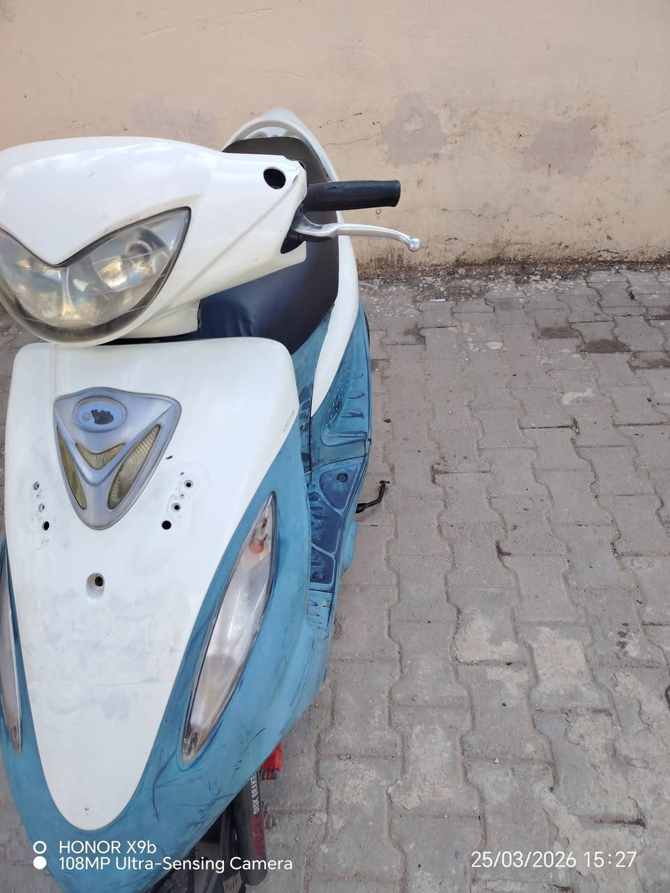 دراجه ماكس برغي مامفتوح بيهه *********** سلف لايتات احلى من الصور سعرهه 325 بيه مجال
