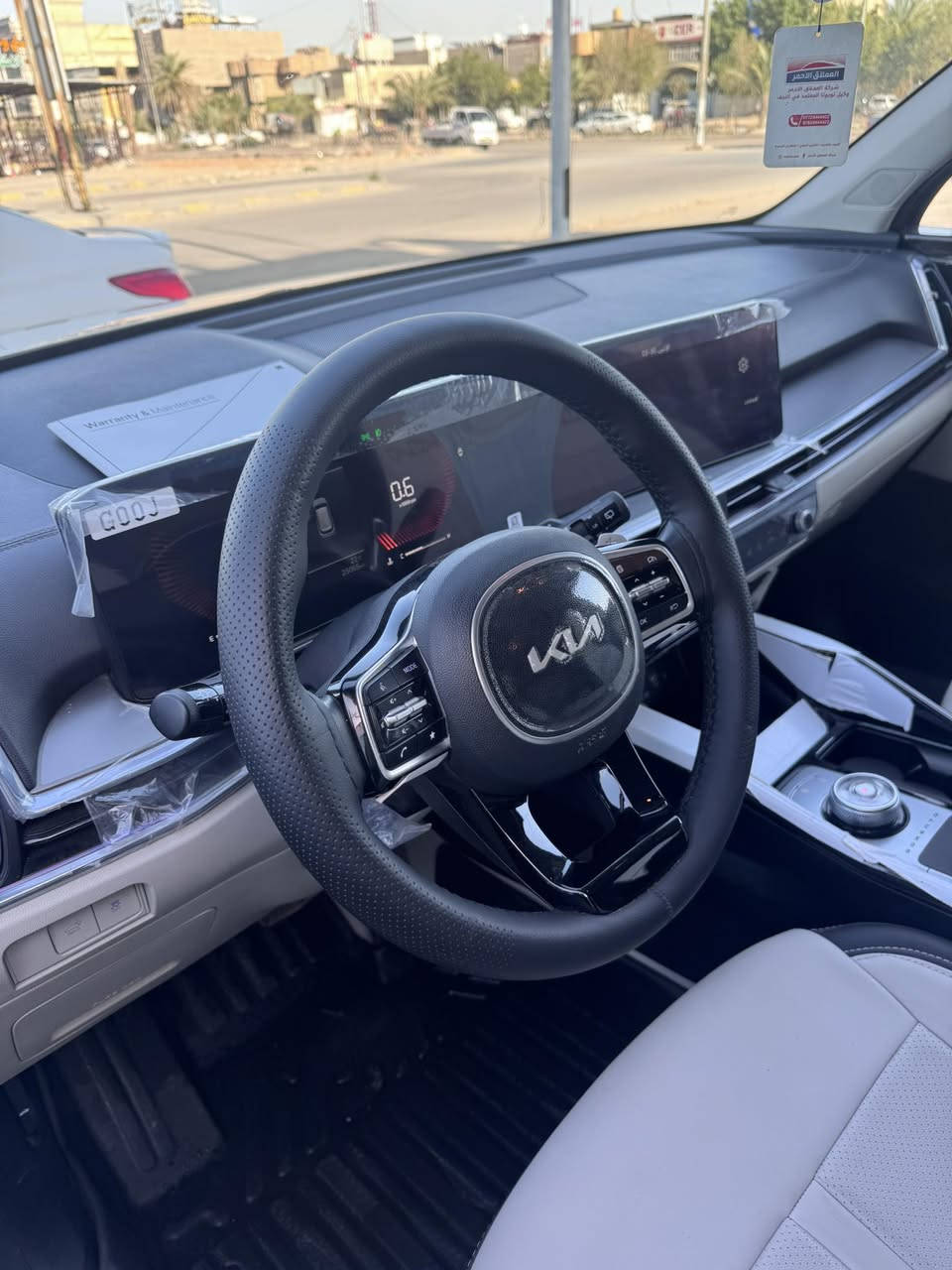 سورنتو خليجي٢٠٢٤ مكفوله كفاله من الزلغ 
ماشيه ٢٥ رقم اربيل الدولي سته سلندر 
السعر ٣٠٠وبيها مجال بسيط 
٧ راكب
بردات خلفية
كشنات كهربائي
كير ماوس
صندوك كهرباء
حساسات امامية خلفية 
٣ قطع تبريد
السياره مغلفة جلد كامل ٧ مقاعد
مكاني النجف الأشرف 
للاستفسار ***********
