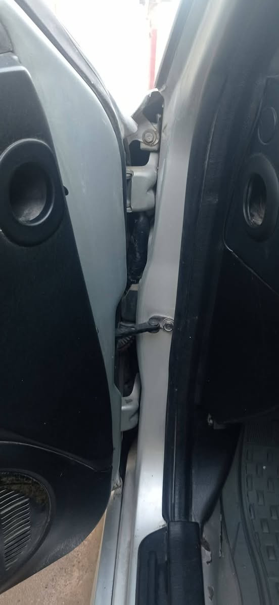 سلام عليكم سوناتا 2002
مكينة 6سلندر 2700مكانها حلة المركز سنويتها 2031غايتها حادثها جاملغ خلفي ومصبوغة حزام فتحة اوتو تبريد كهربائيات كله شغال مكينة حدادية كله جاهز السعر 65بيها مجال بسيط مكلف بالنشر للتواصل والاستفسار اكثر الاتصال على الرقم ‏‪0780 373 4751‬‏
