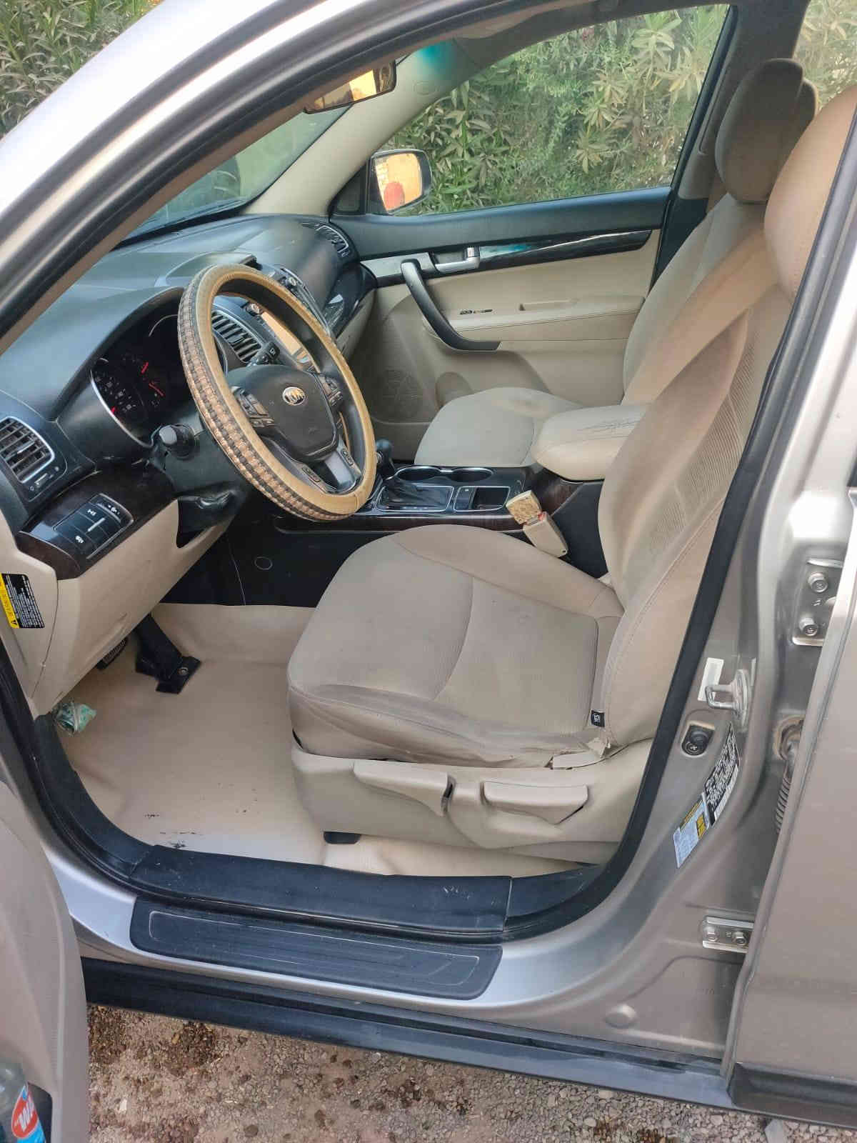 سورنتو ٢٠١٥ وارد امريكي صبغ بنيد وجاملغ ٤ سلندر ٥راكب رقم ميسان ماشيه١٣٥ سنويه ٢٨ باسمي تحويل مباشر السعر) (١٥٨) (***********)
العوان واسط شيخ سعد
