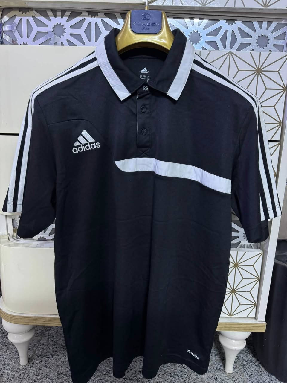 تيشيرت adidas
اصلي وكاله
غير مستخدم
قياس L


**إذا كنت صاحب هذا الإعلان وتريد حذفه لأي سبب، رجاءا أرسل رسالة إلى الدعم الفني**