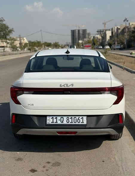 السلام عليكم اخوتي كي ثري K3 مكسيكي خليجيه وكاله الدوليه ضمان خمس سنوات مكينه ١٦٠٠ دوش 
مكفوله كفاله عامه مري شفط كامره شاشه نفكيشن حساسات امامي خلفي ماشيه ٣١ الف كيلو السعر ١٦٨ ورقه وبيها مجال اتصل وتدلل ***********
