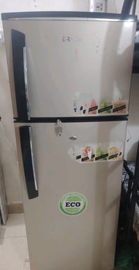 براون • ٢٢٥ل • نظيفه