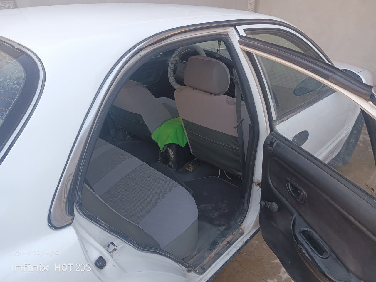 النترا 2000
محرك 2000 لون ابيض صبغ جمالية حزام سيارة مال بيت المحركبيها صرف رقم نينوى انكليزي شرط تحويل السيارة نضيف حيل مكان السيارة موصل رشيدية 
السعر 40 او مروسة حسب القناعة
***********
***********
