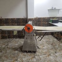 للبيع شيتر ايراني بسعر مناسب الاستفسار وآتس 07745558121