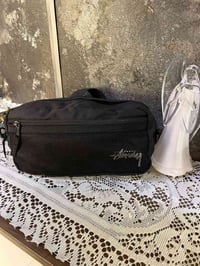 حقيبة جانبية • ستوسي • نضافة