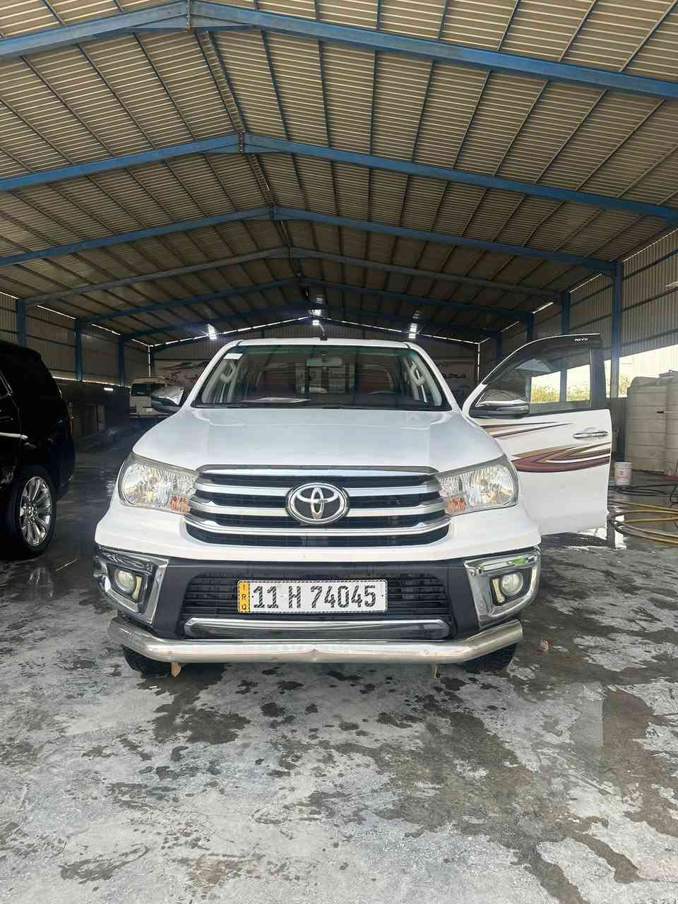 اسلام عليكم للبيع تايوتا هايلوكس فور ويل مكينه4 سلندر2700 موديل 2018 رقم بغداد بسمي دولي السياره مكفوله من الصبغ والبارد بيه طخه بالدعاميه مثل مموضحه بالصوره تفاصيل  السيارة مكفوله السعر 255وبيهة مجال استفسار ***********
0776300179واتساب
