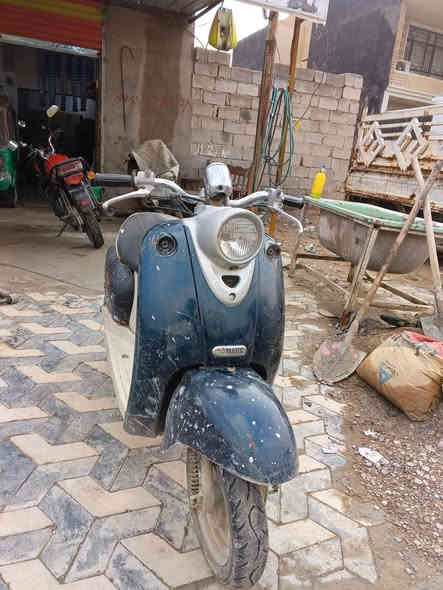 يالله السلام عليكم دراجه عبد الحليم شغاله نكره فول مكينه مكفوله شلعه ومعدل فول سرعه 60كهرباءيات شغاله لايت زنون ابيض واصفر مستعجل على بيعتها اتصل وتدلل السعر 160بيها مجال شي بسيط مكاني القصيرين قرب سيطرت الغالبيه وره الحسينيه مال راجديه ***********
